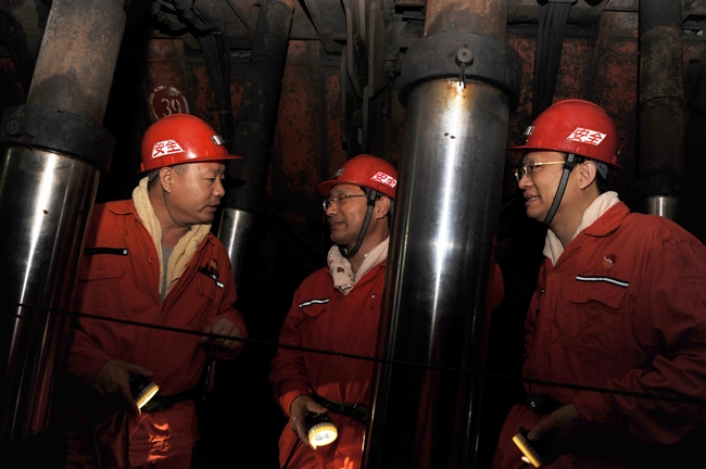 鲁西监察分局局长李大普到鹿洼煤矿检查指导工作