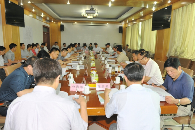 山东煤矿安全监察局安全与职业卫生评估组莅临运河煤矿现场评估