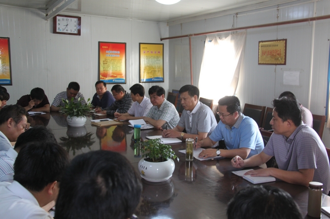 集团公司总经理张广宇一行到朱家峁煤矿检查指导工作