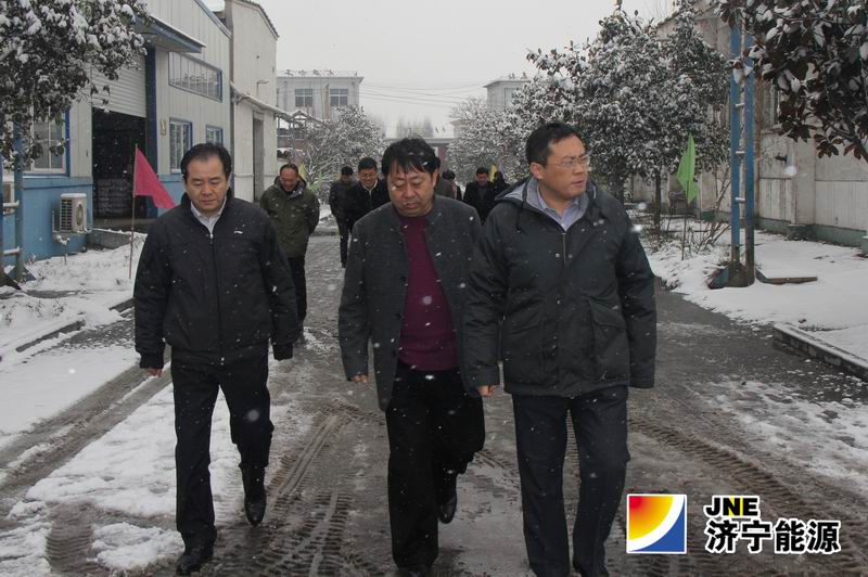 闵维到落陵支护厂慰问检查