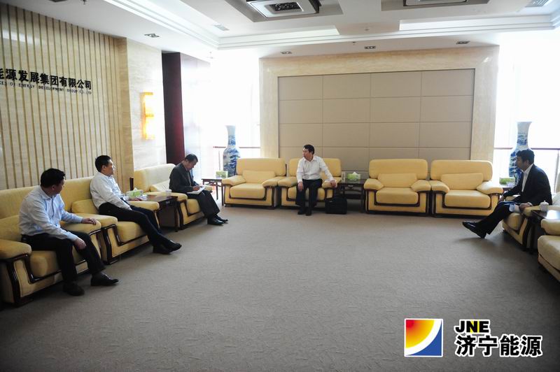 刘中会到集团公司进行教育实践活动约谈