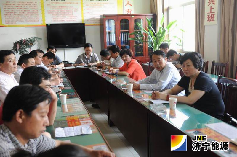 乔志猛深入鹿洼煤矿采二工区征求意见建议