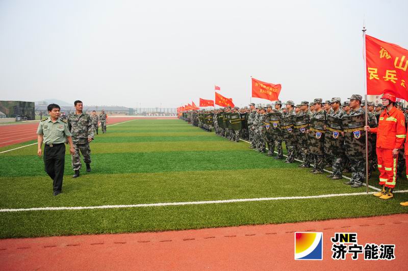 集团公司民兵应急连战士参加全市民兵集结演练