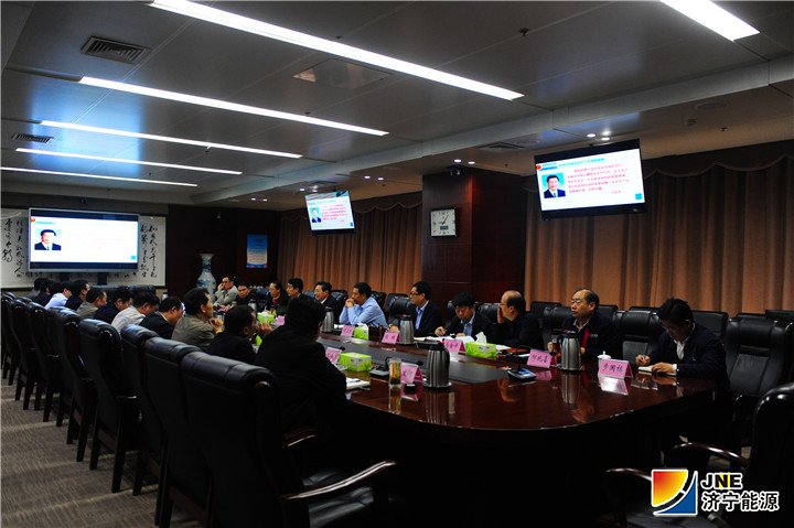 1539564994385736.jpg 10月12日,集团公司党委理论学习中心组(扩大)学习会议召开_副本1.jpg