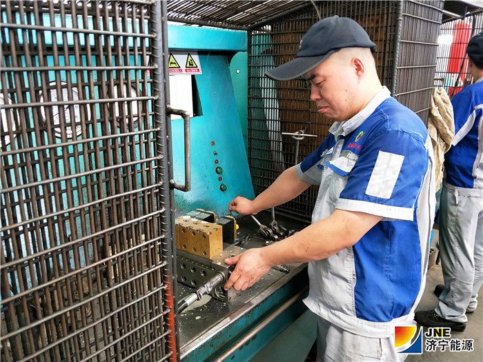 落陵盛源：春辉公司完成先导阀产品研发试验（程艳伦 颜莉莉）02.jpg