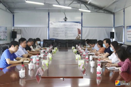 济宁市发展改革与规划专家组到济矿物流调研