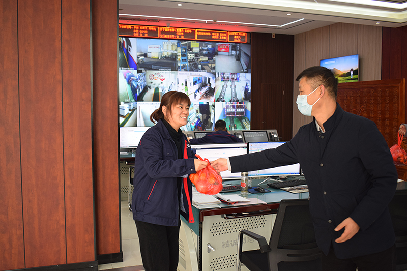 1641107471469540.jpg 100.jpg