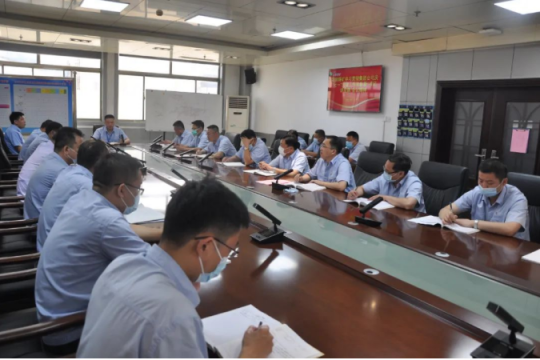 花园煤矿开展“六结合”，学习贯彻集团公司系列会议精神