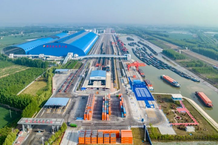 榜样力量丨陈哲：逐梦百亿征程，青春播撒梁山港