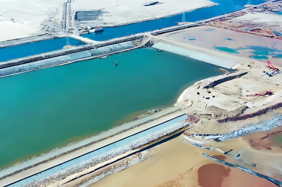 1699321897488841.jpg 640 (2).jpg