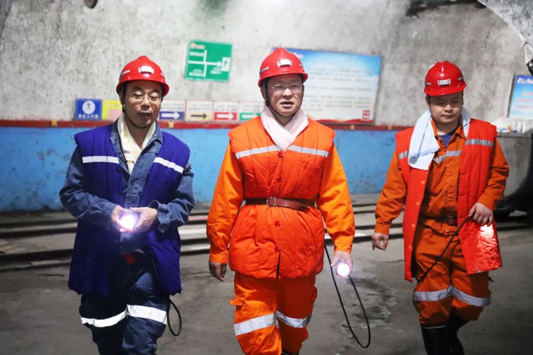 1714902157104911.jpg 001.jpg