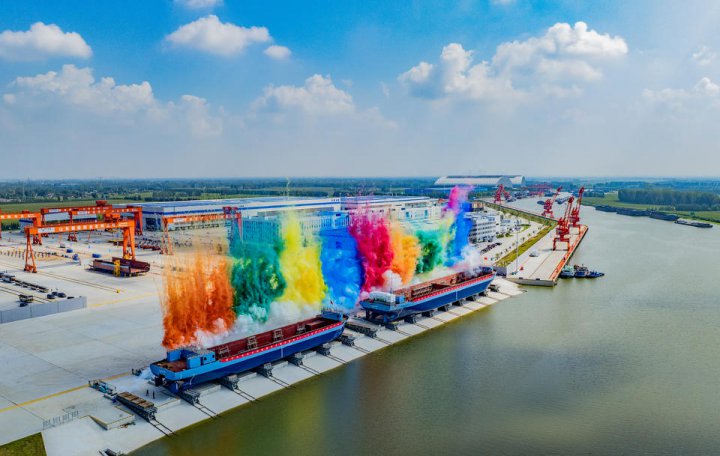 人民网丨济宁掀起内河新能源船舶迭代热潮