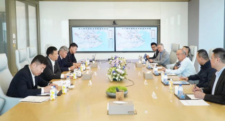 张广宇带队到复星国际走访交流