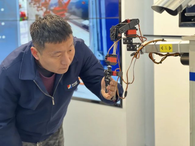 对标学习丨跨港取经破局！科技人文双赋能点亮煤矿班组