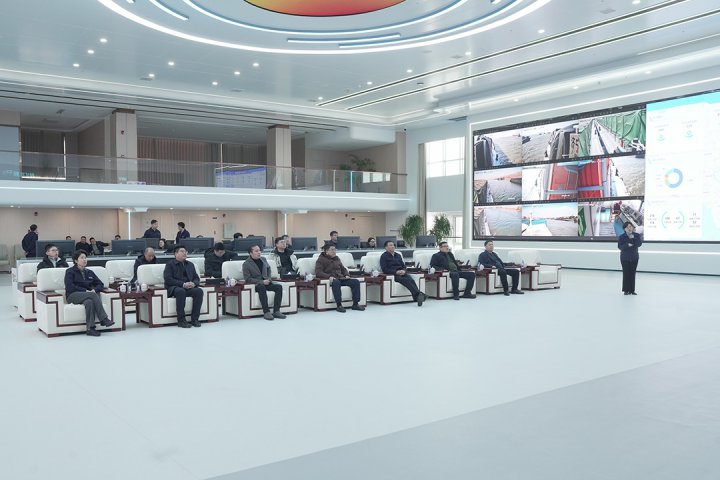 张广宇会见徐钢钢铁集团客人