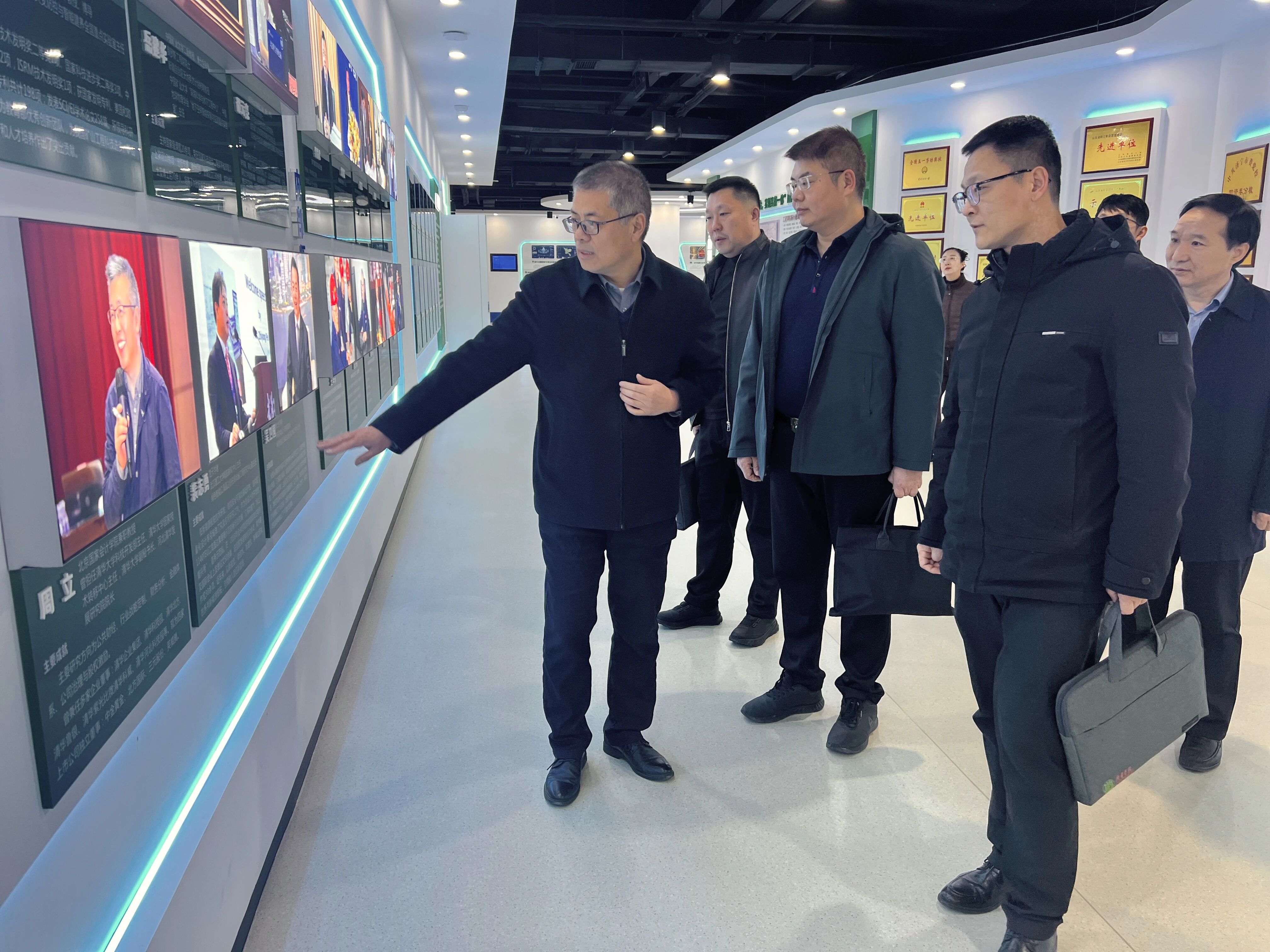 1770013258545556.jpg 1770013258545556.jpg